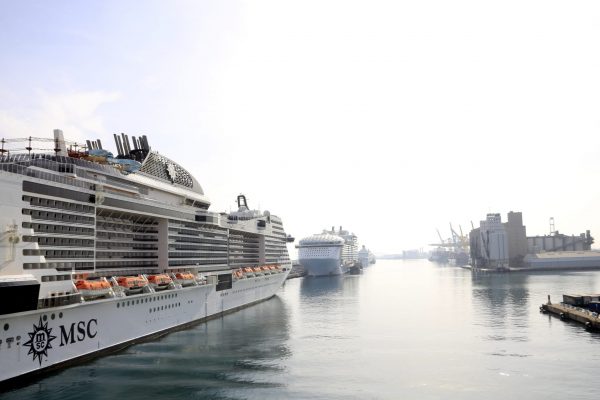Cruceros en el Port de Barcelona