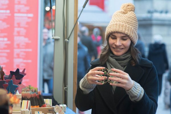 En marcha la 8ª edición de la Fira de Consum Responsable i d’Economia Social i Solidària en la Plaça Catalunya