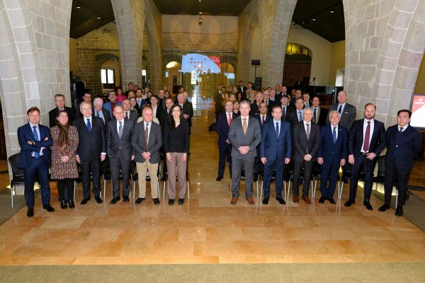 Las Cambres de Comerç reivindican Catalunya como economía abierta y multilateral frente a cónsules de 50 países